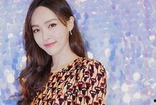 娱乐吃瓜酱ai,吃瓜酱AI带你领略明星幕后故事