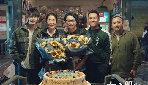 吃娱乐圈的瓜吃到饱